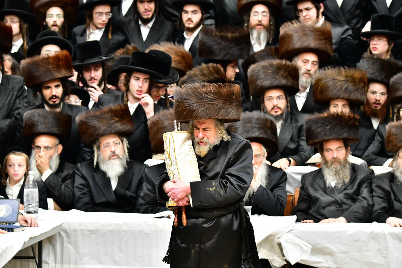 הקפות שניות בחצה"ק רחמסטריווקא 