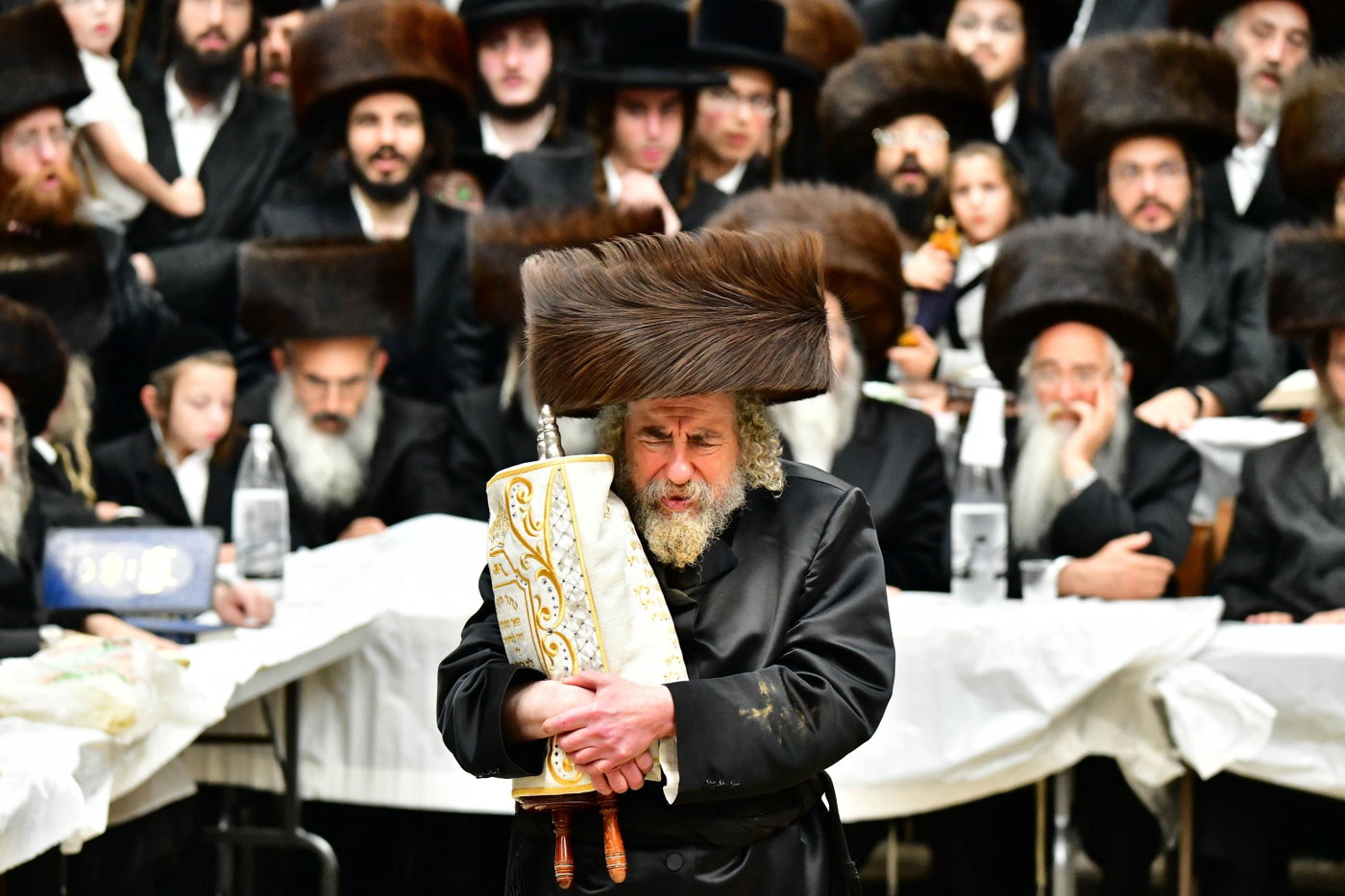 הקפות שניות בחצה"ק רחמסטריווקא 