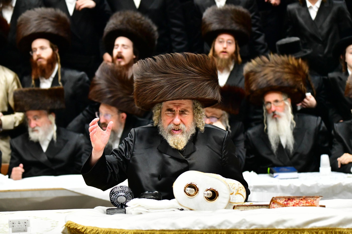 הקפות שניות בחצה"ק רחמסטריווקא 