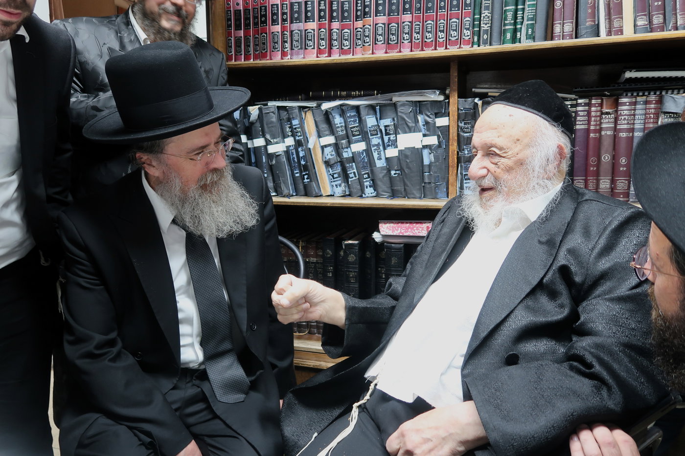 חג הסוכות במחיצת הגרב"ד פוברסקי
