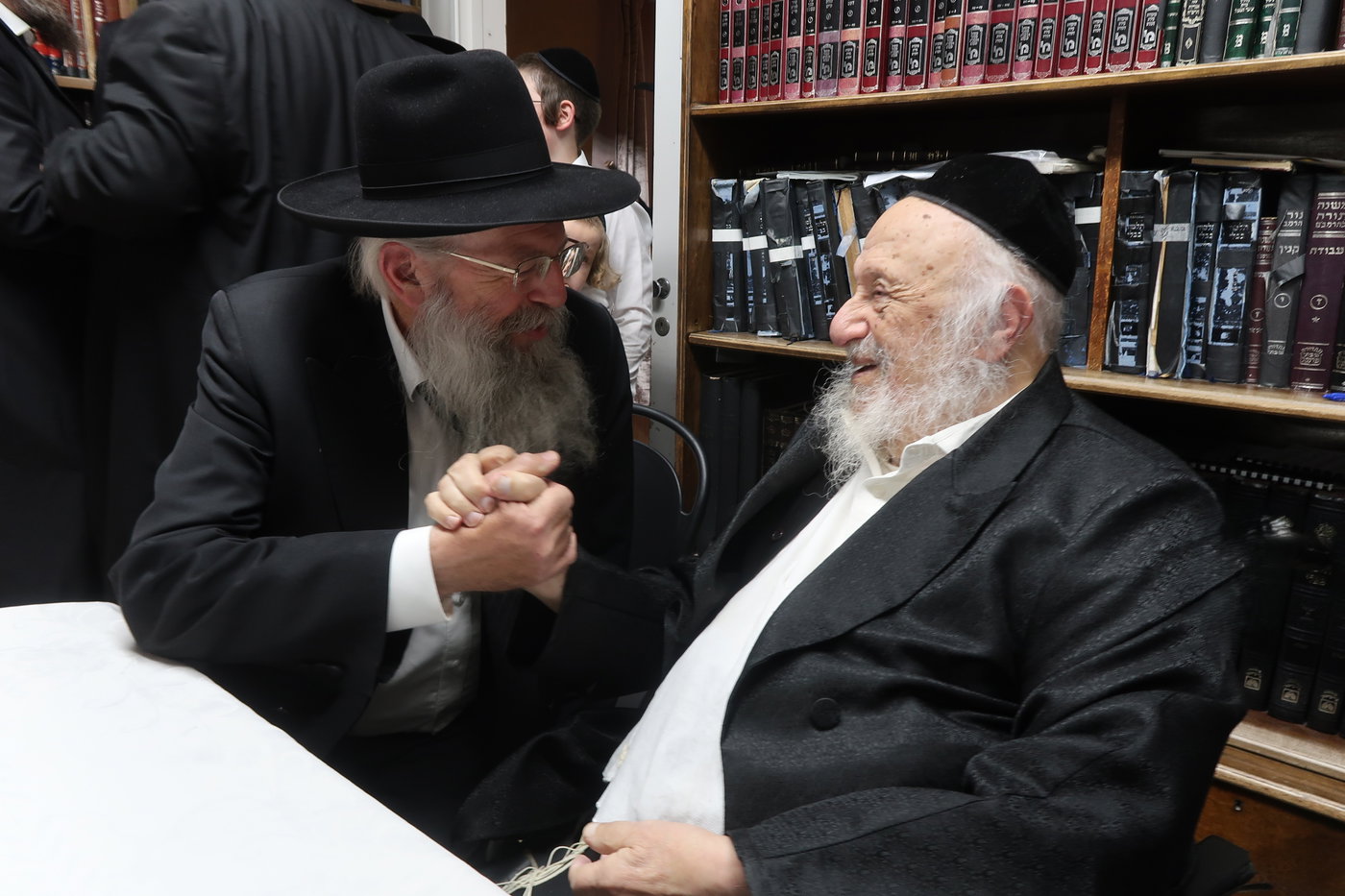 חג הסוכות במחיצת הגרב"ד פוברסקי