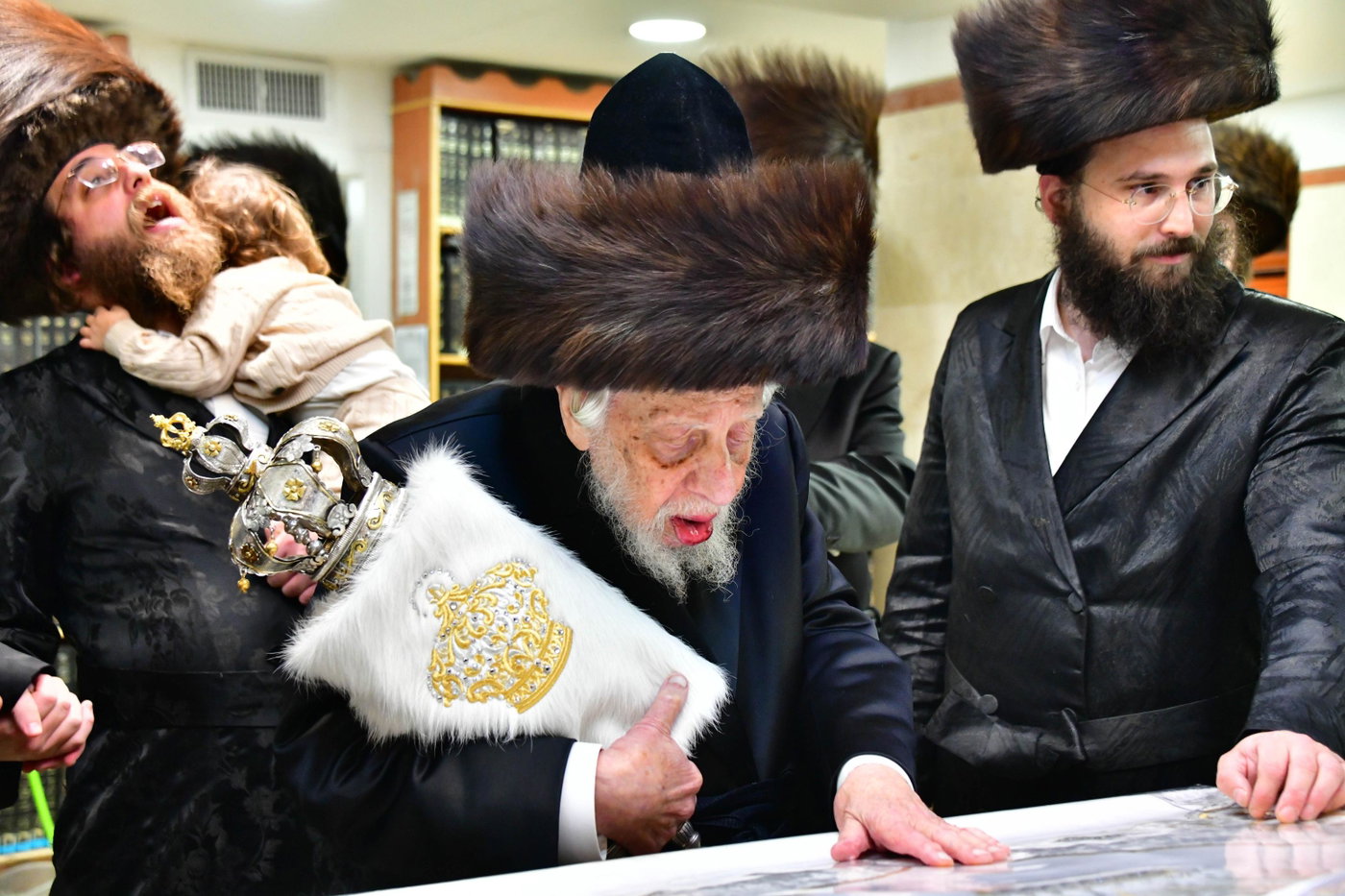 הקפות שניות אצל האדמו"ר מקופיטשניץ