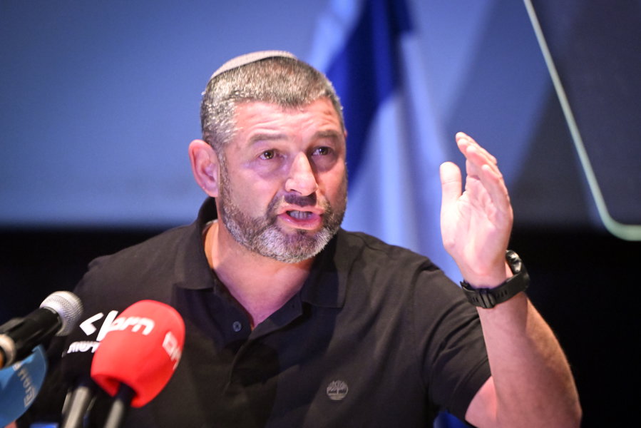 עופר וינטר