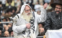 הקפות שניות בחצה"ק צאנז