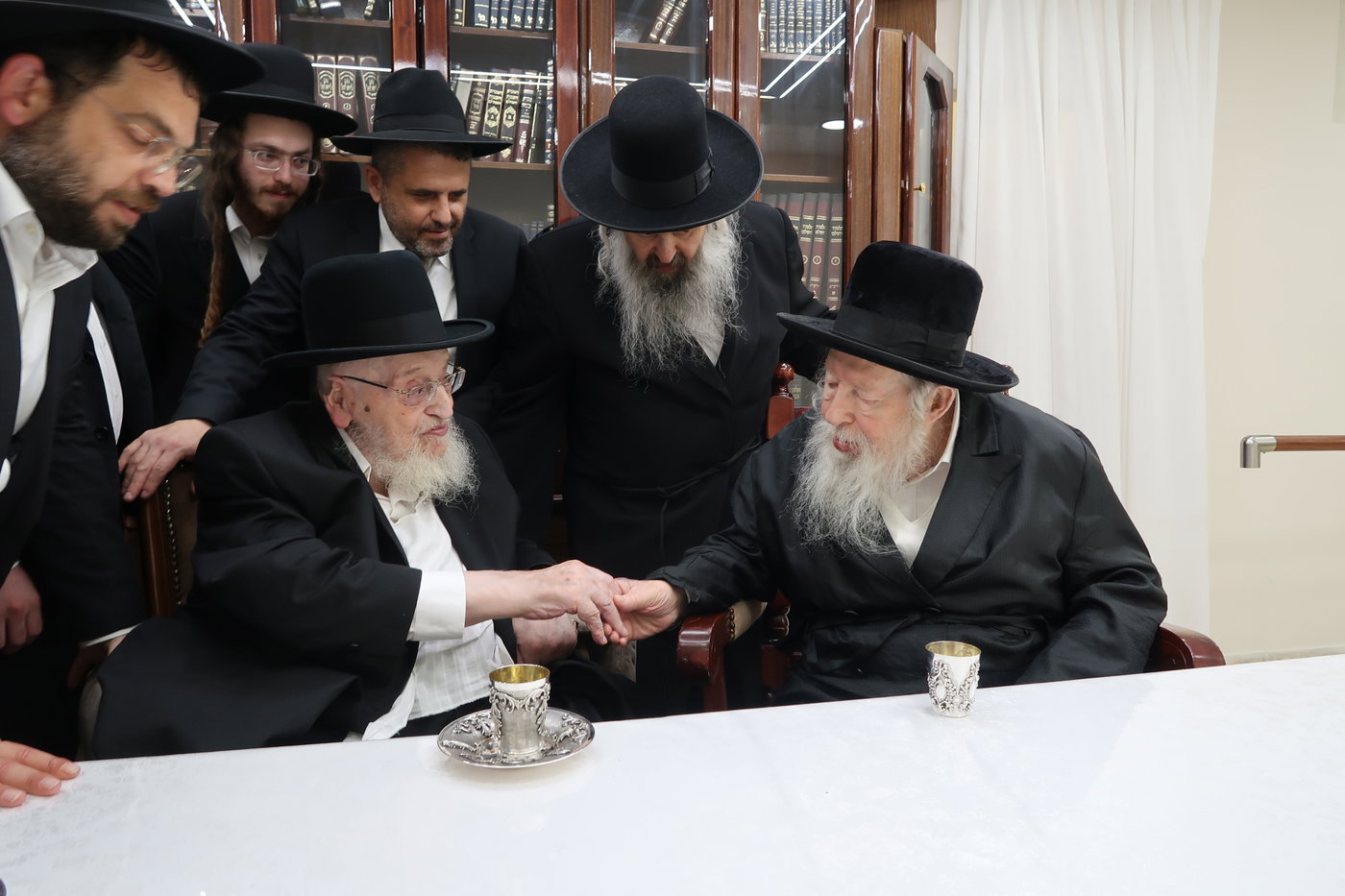 הגרמ"צ ברגמן בביקור אצל האדמו"ר מגור