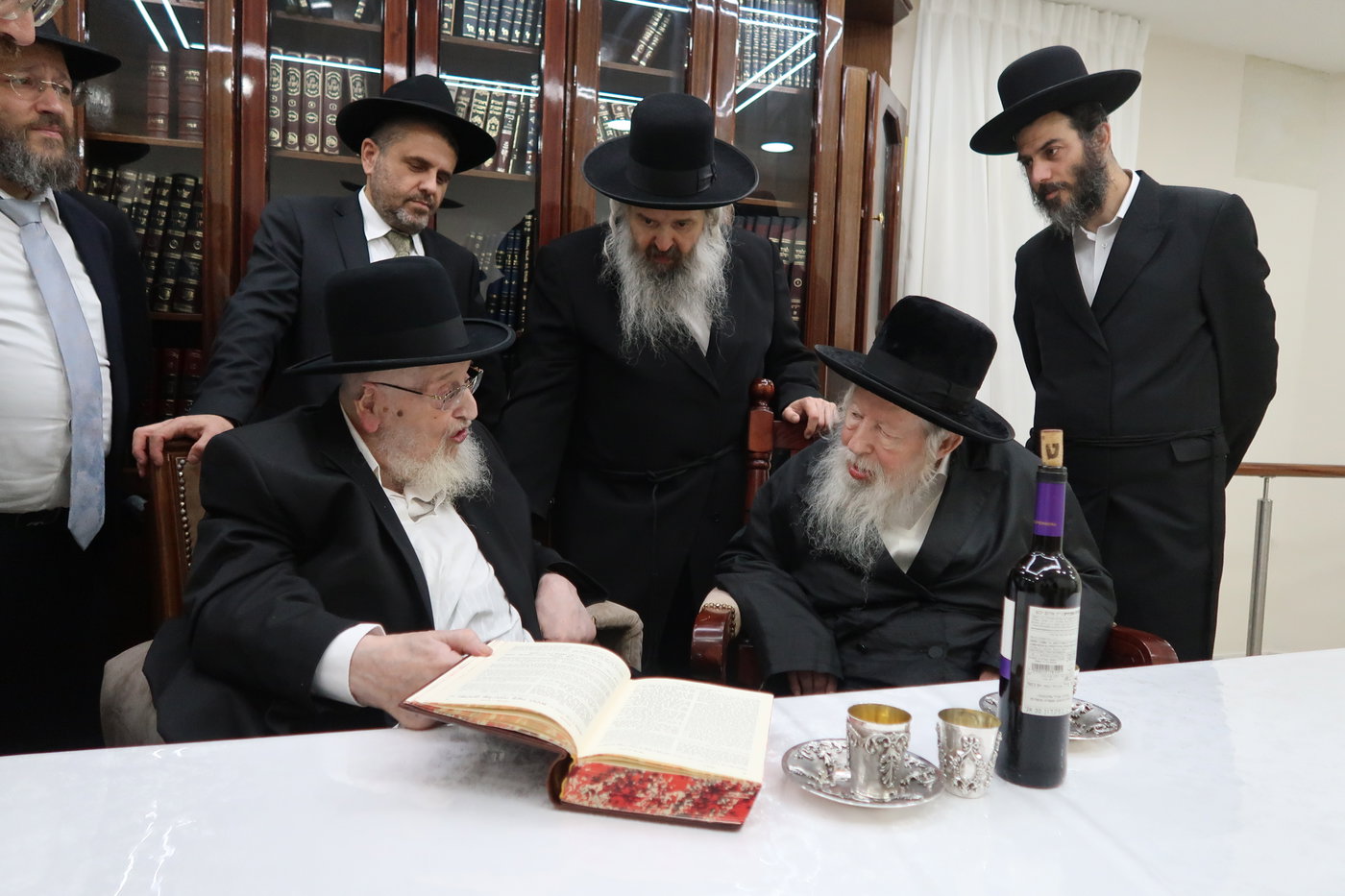 הגרמ"צ ברגמן בביקור אצל האדמו"ר מגור
