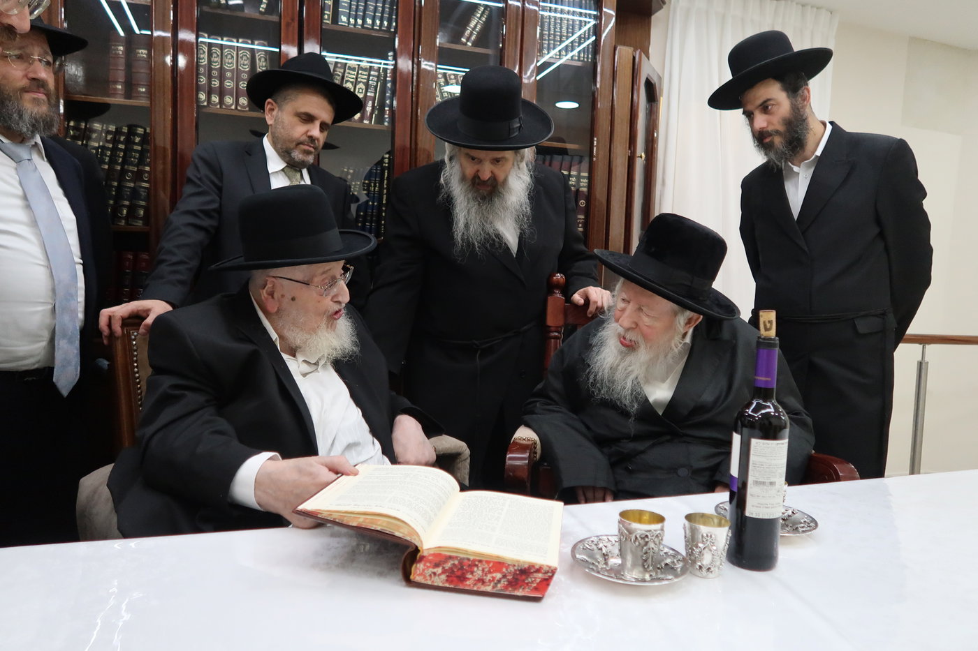 הגרמ"צ ברגמן בביקור אצל האדמו"ר מגור