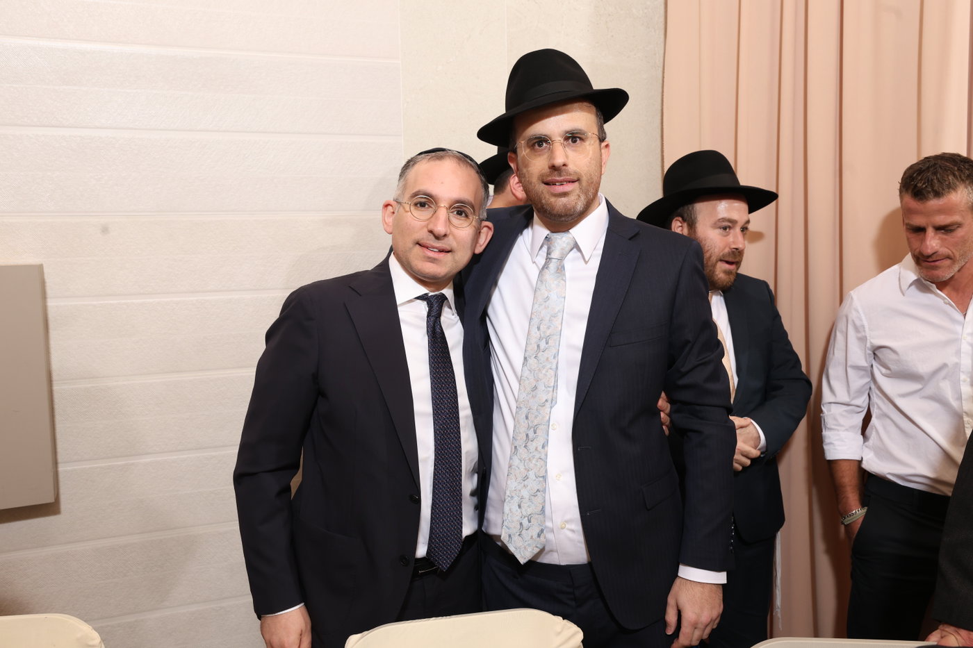 שמחת בר המצווה לבנו של משה רבר