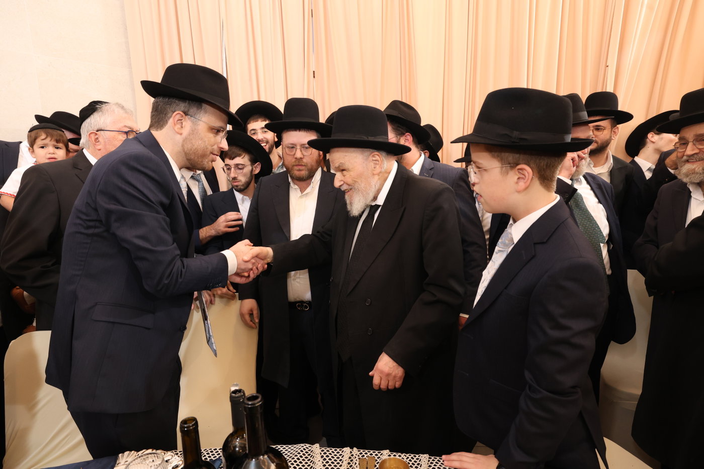 שמחת בר המצווה לבנו של משה רבר