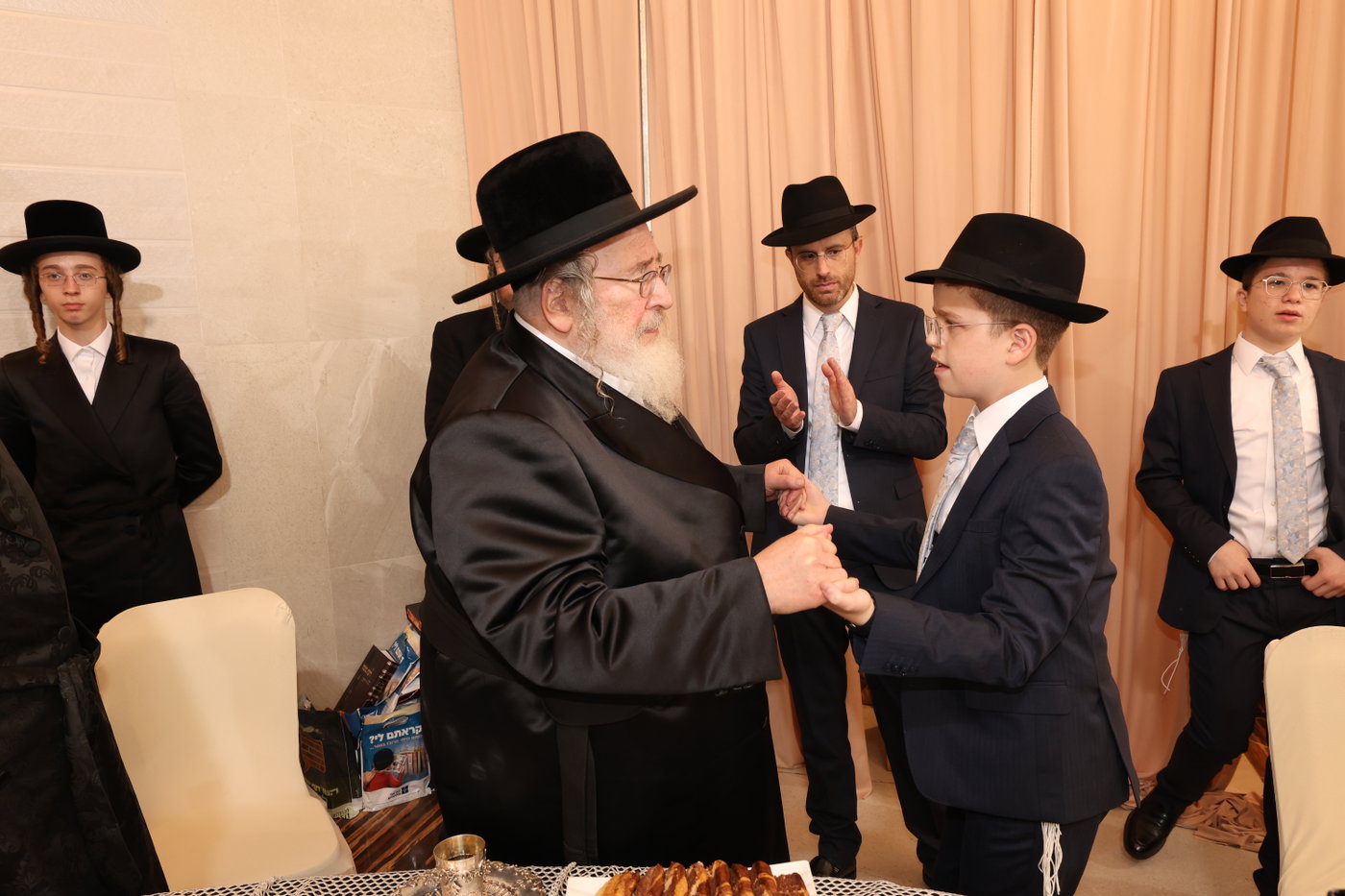 שמחת בר המצווה לבנו של משה רבר