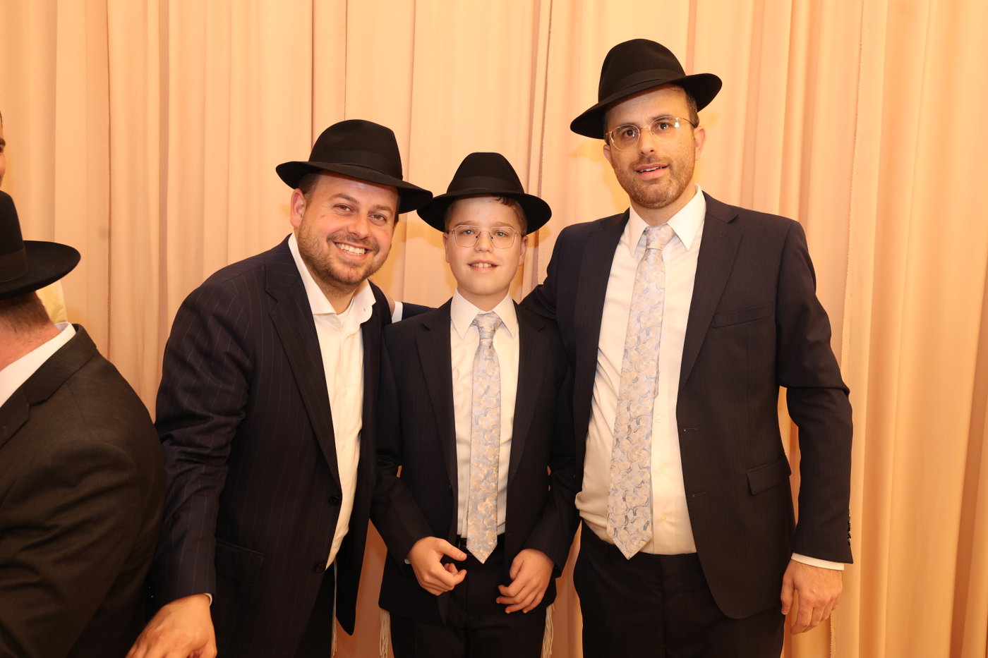 שמחת בר המצווה לבנו של משה רבר