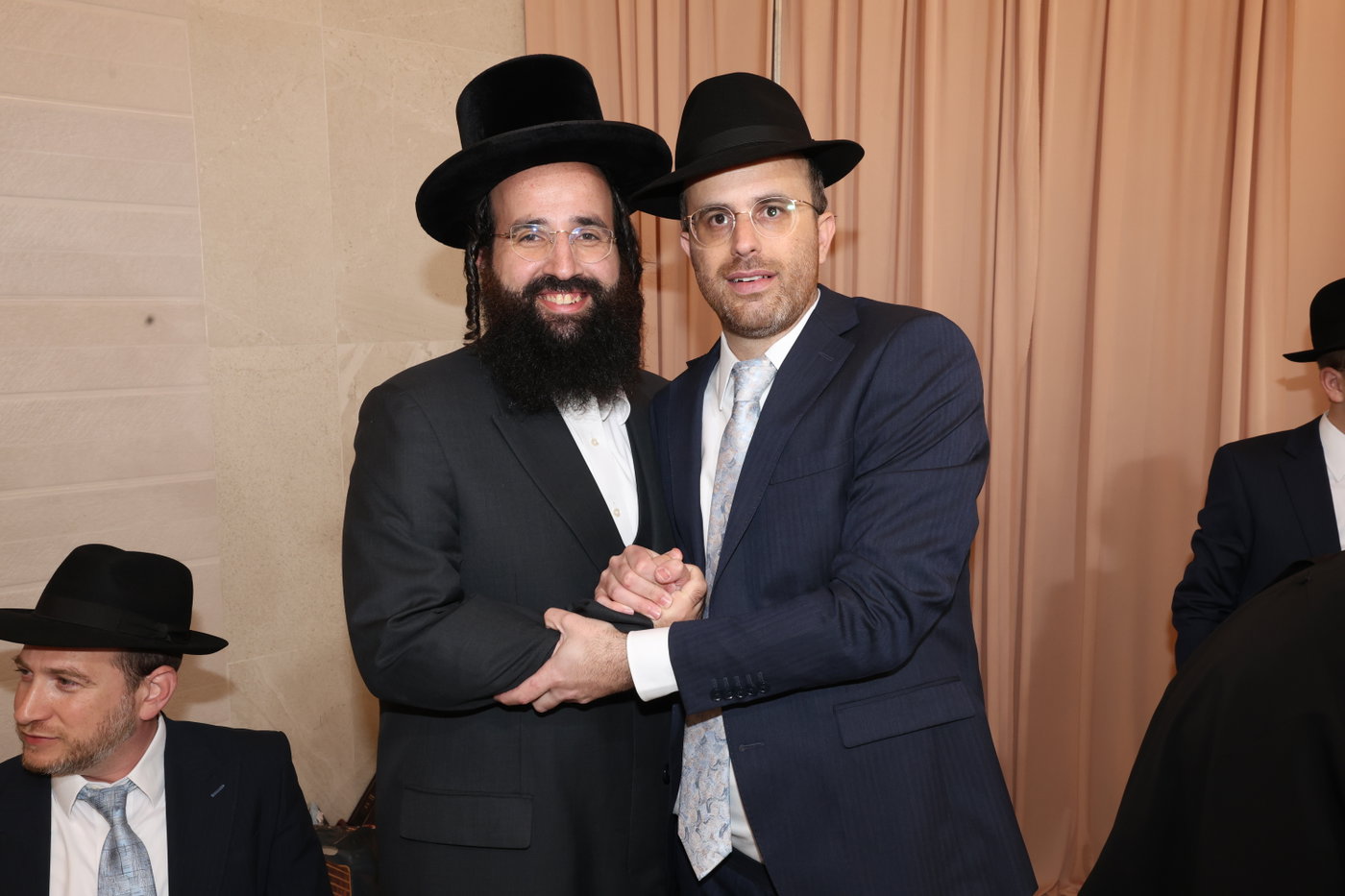שמחת בר המצווה לבנו של משה רבר