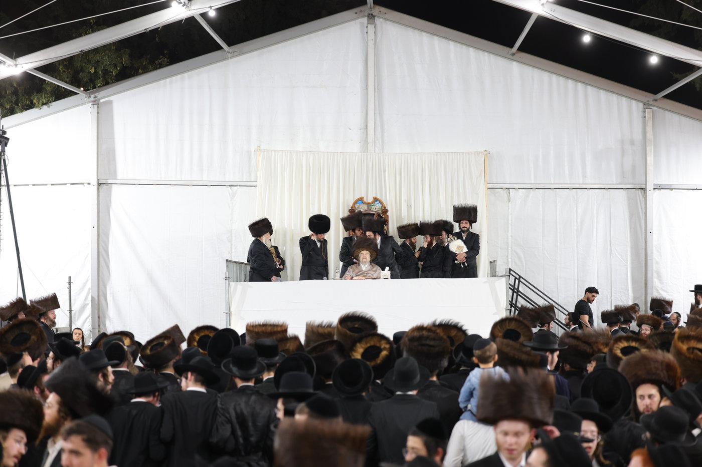 הקפות שניות אצל הגרי"מ שכטר