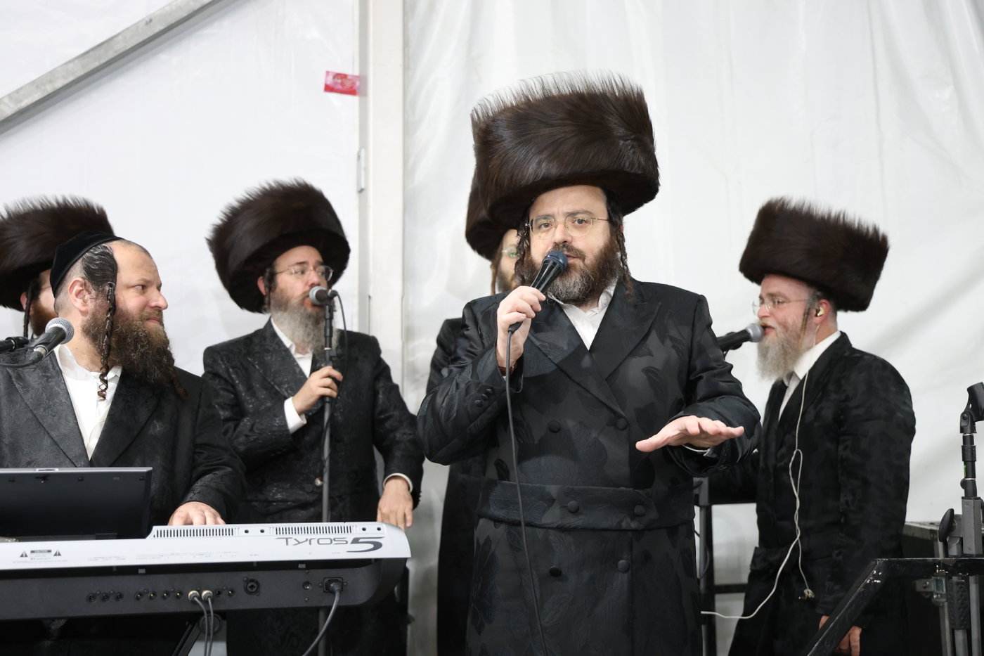 הקפות שניות אצל הגרי"מ שכטר