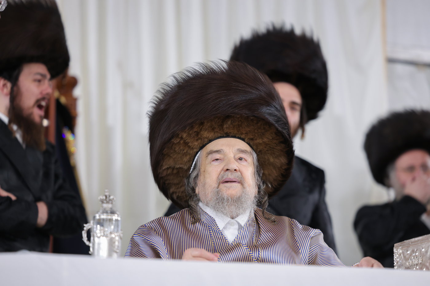 הקפות שניות אצל הגרי"מ שכטר
