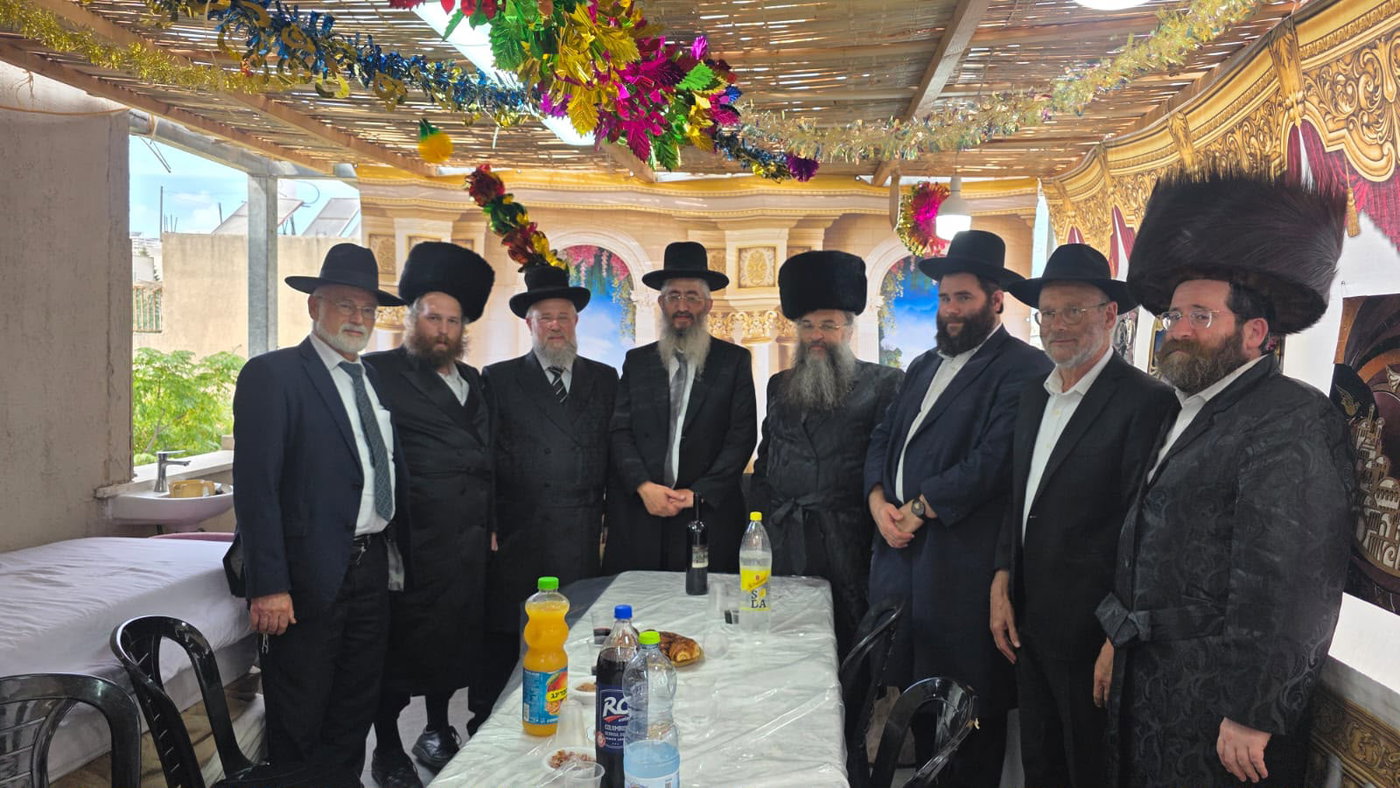 מעמדי הקבלת פני רבו בחג הסוכות של הנהלת ומתנדבי זק"א