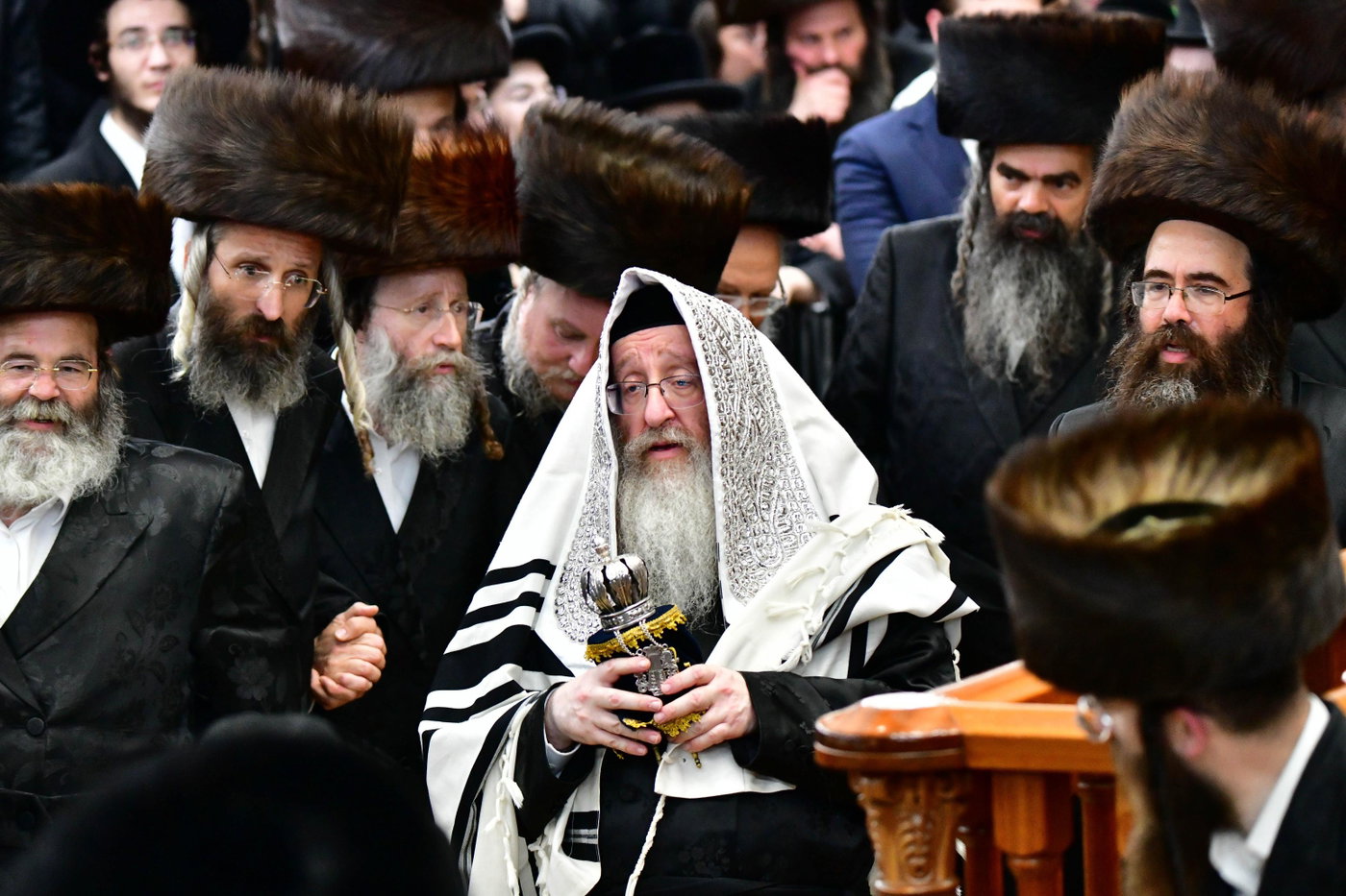 הקפות שניות בחצה"ק ביאלה