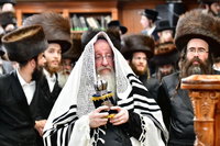 הקפות שניות בחצה"ק ביאלה