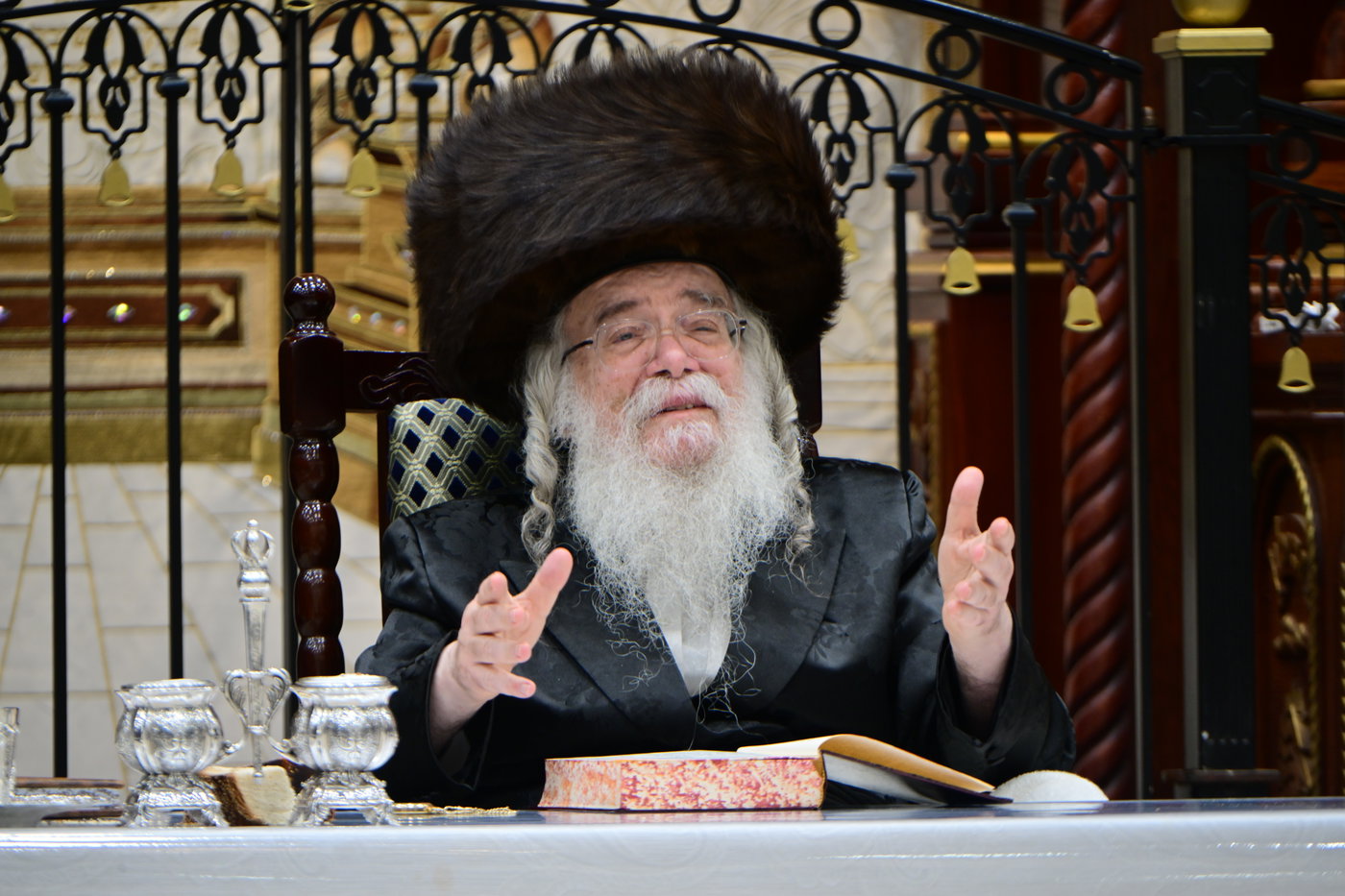 הקפות שניות בחצה"ק דארג