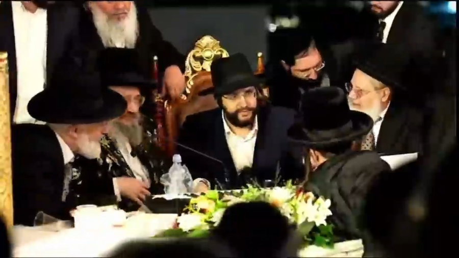 תיעוד משמחת חג עם הינוקא