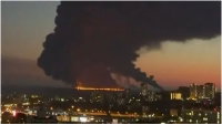 שריפה אדירה במכלית נפט מול חופי סוצ'י: החופים נסגרו - התושבים הונחו להישאר בבתים