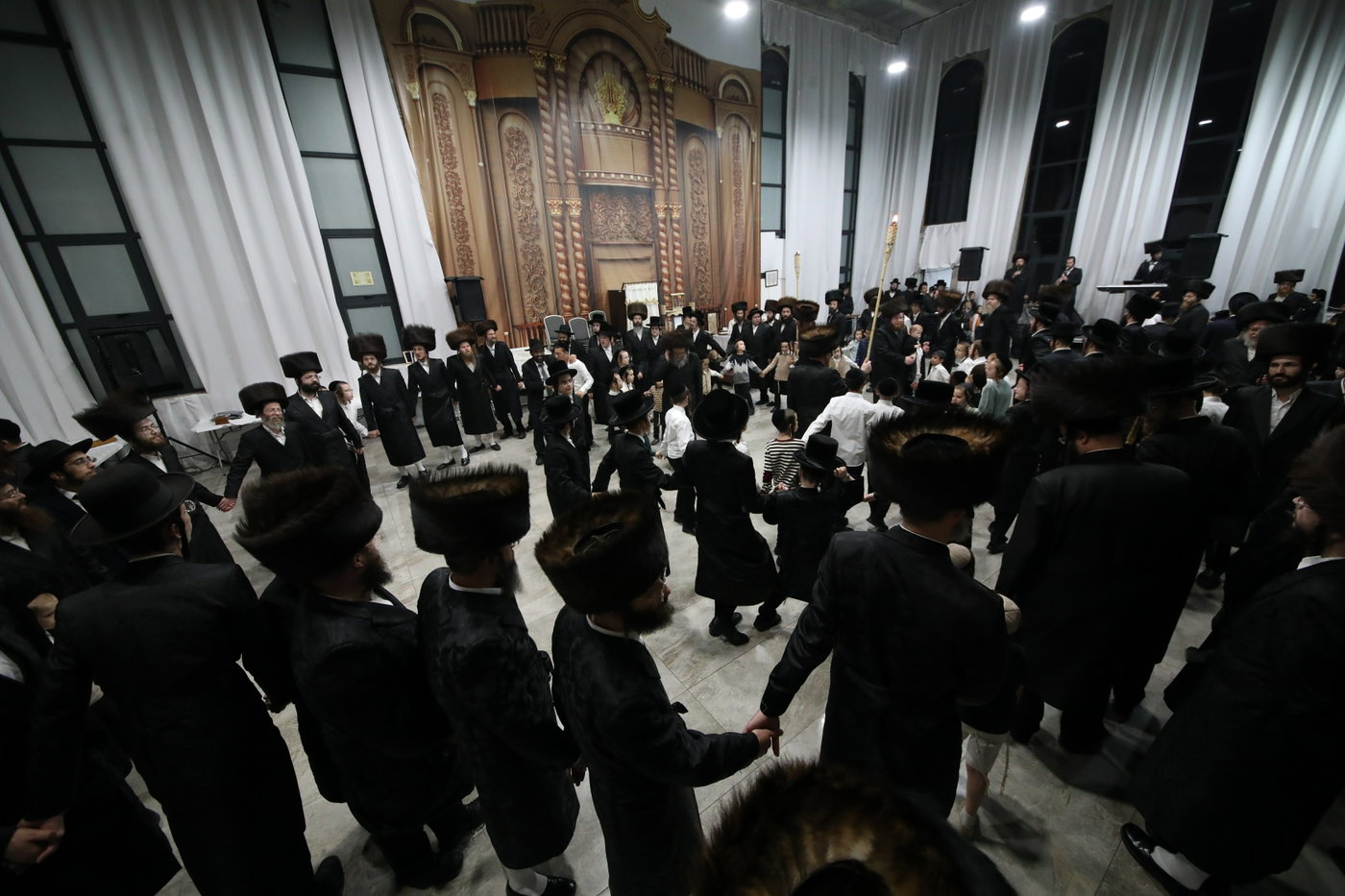 שמחת בית השואבה בחצה"ק דינוב