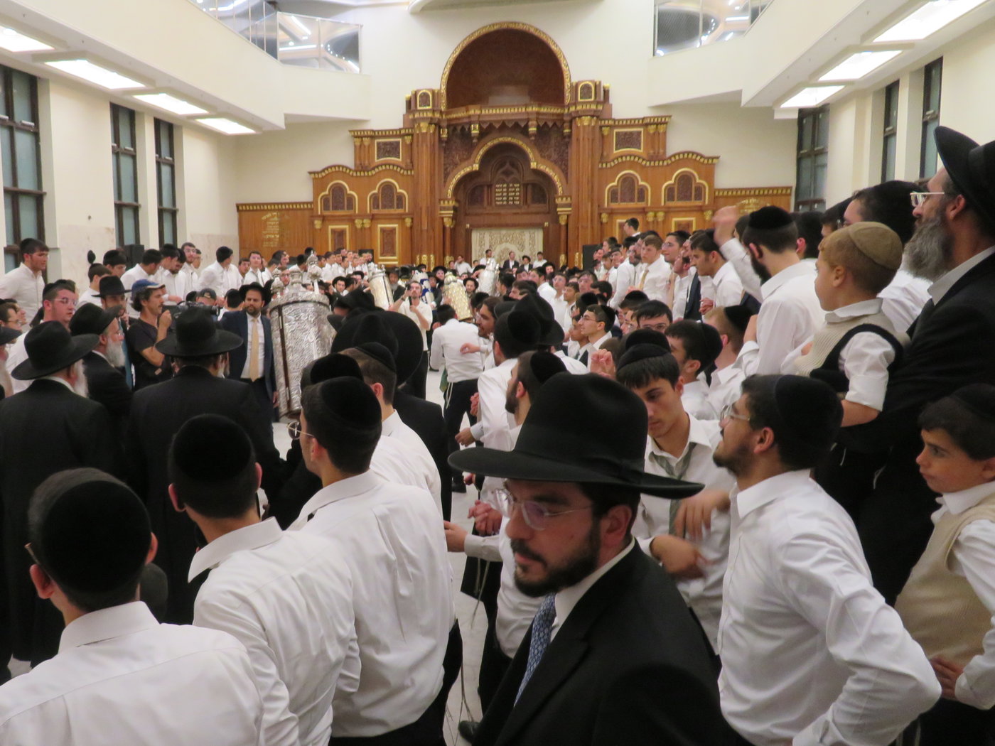 הקפות השניות בישיבת "משכנות התורה"