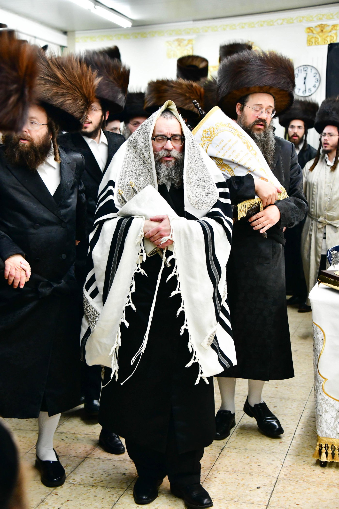 הקפות שניות בחצה"ק סקולען ירושלים