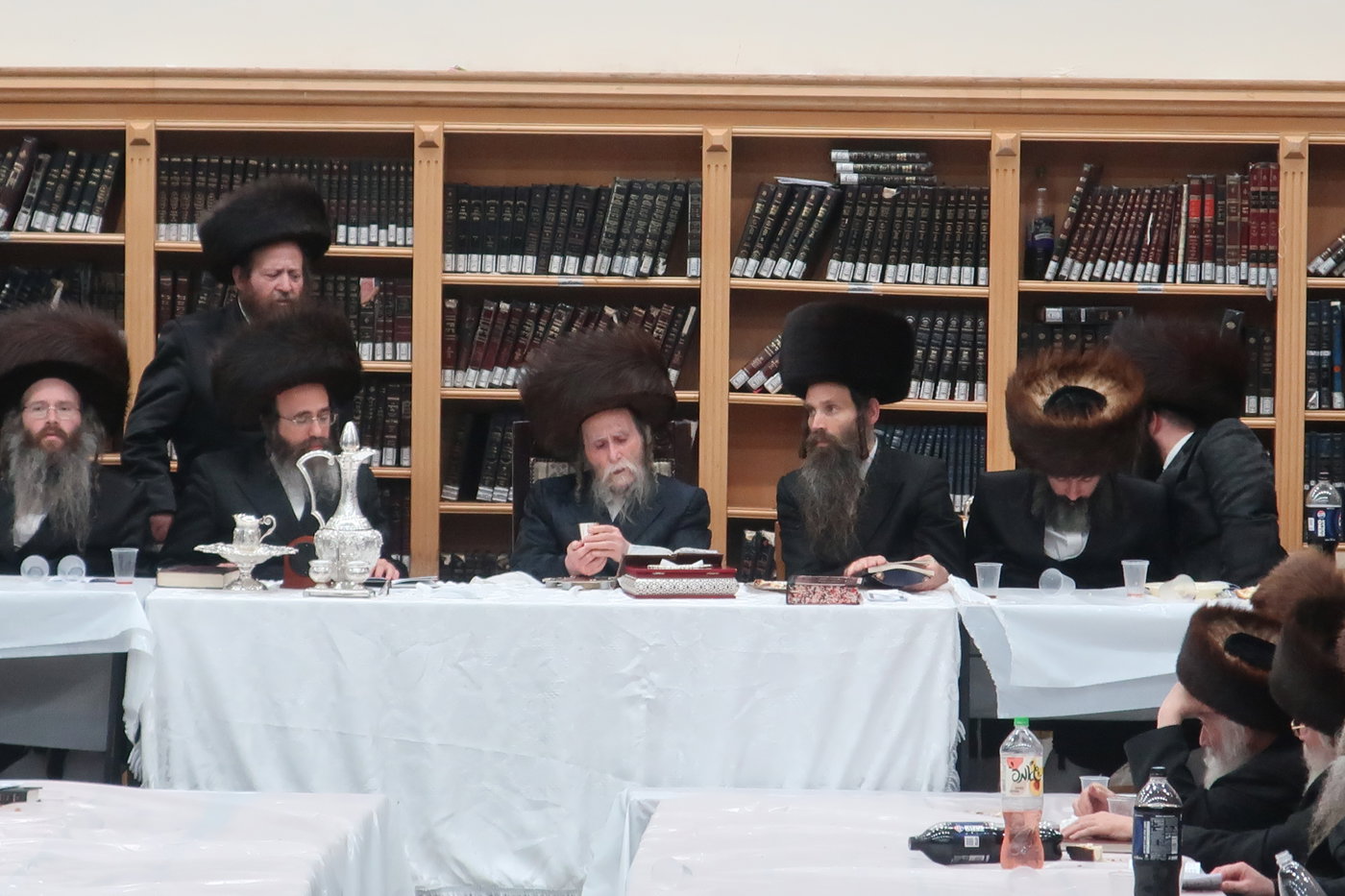 חג הסוכות בחצה"ק ערלוי