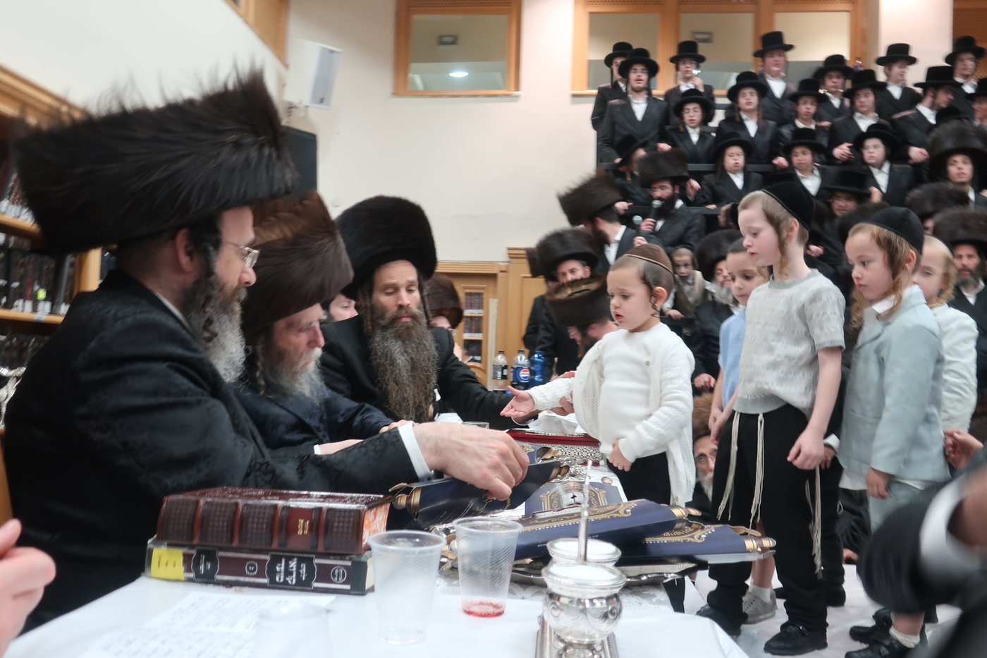 חג הסוכות בחצה"ק ערלוי