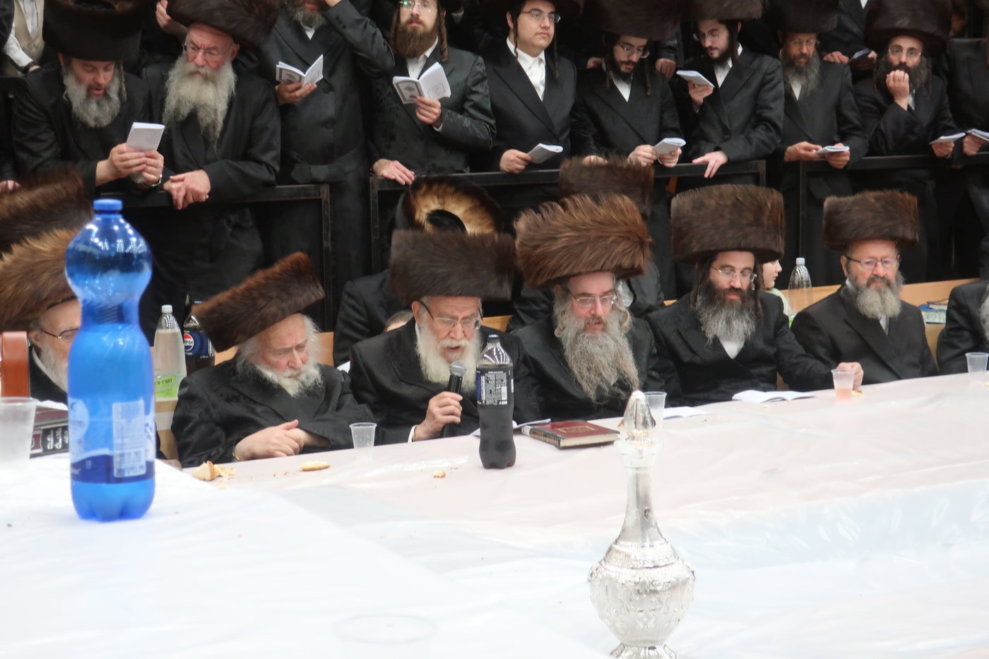 חג הסוכות בחצה"ק ערלוי