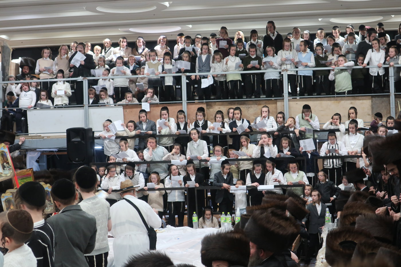 חג הסוכות בחצה"ק ערלוי