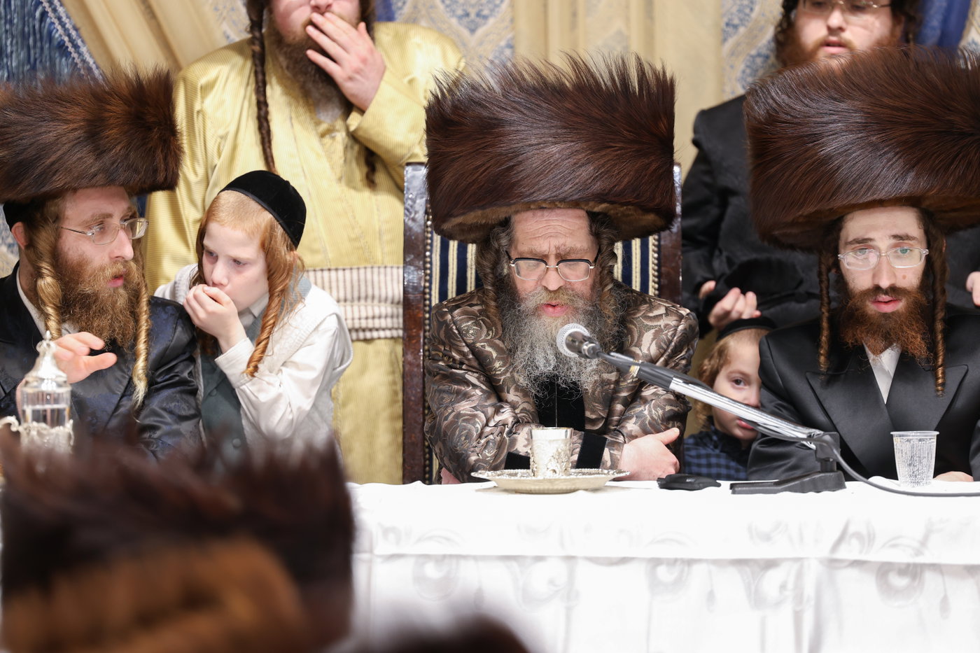 חג הסוכות בחצה"ק קרעטשניף סיגעט