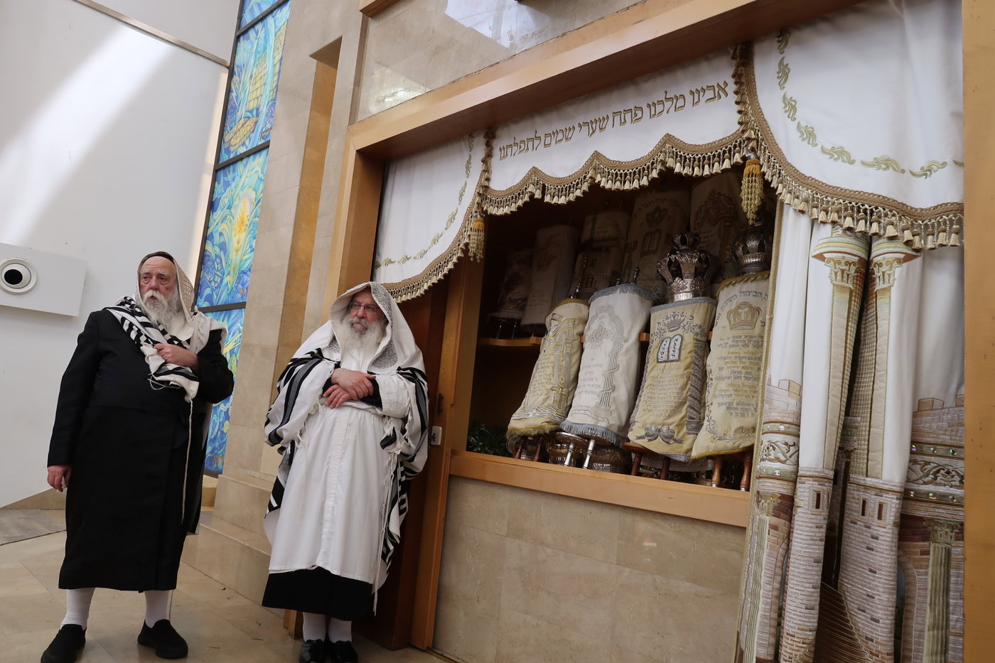 ירח האיתנים בחצה"ק נדבורנה