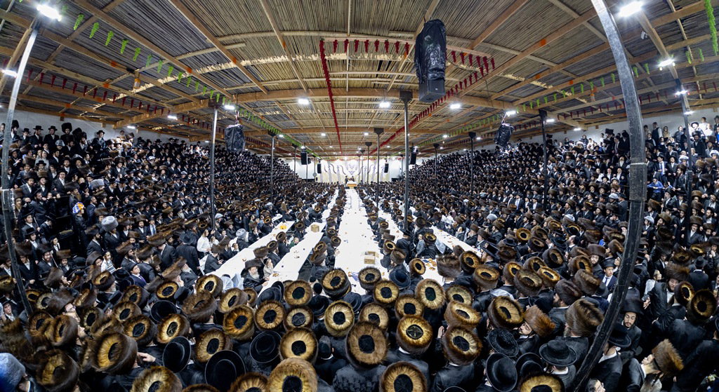 האדמו"ר מסאטמר בטיש חוה"מ סוכות