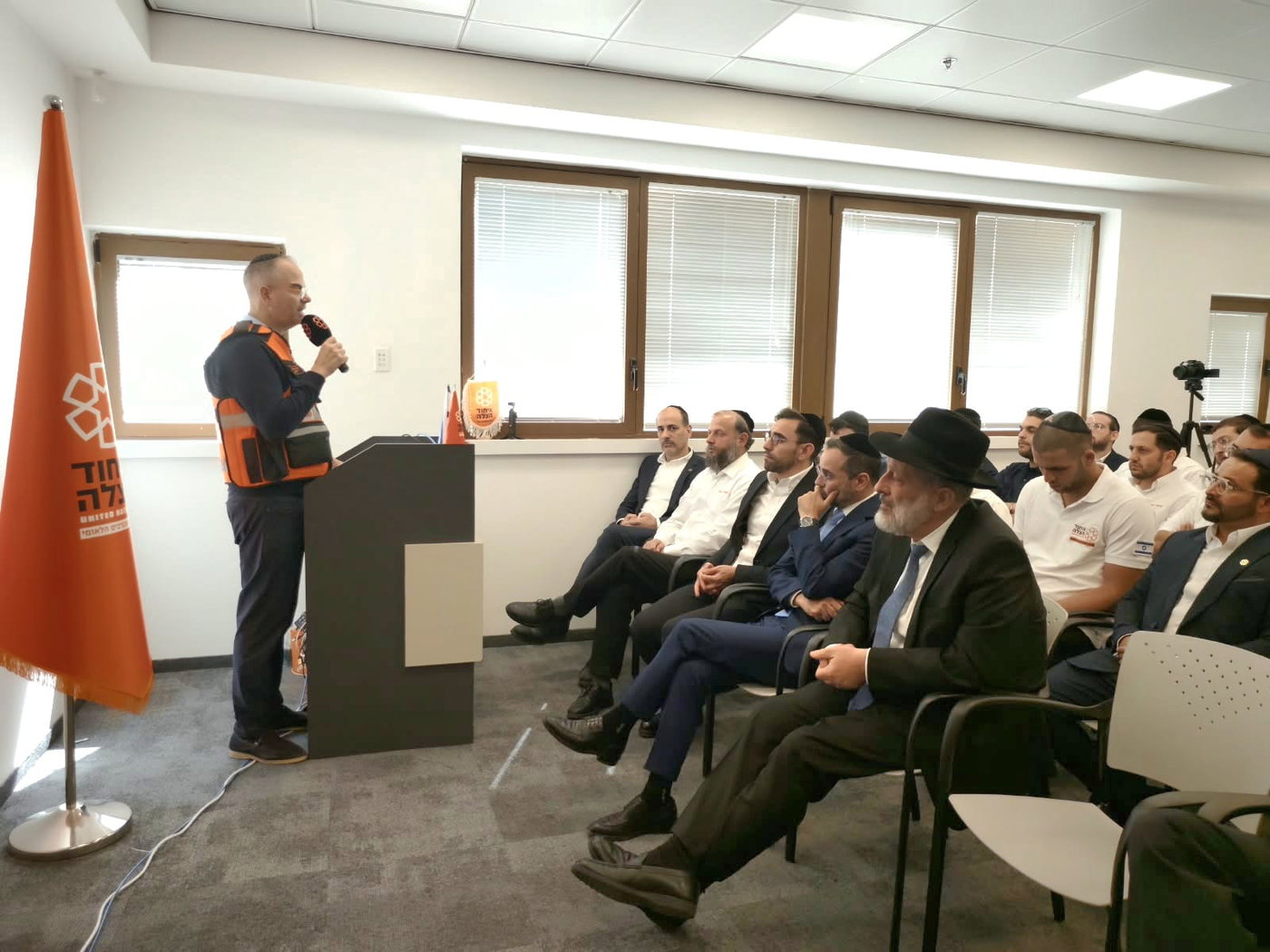 דרעי: "ראש המוסד סיפר לי שמתנדבים חרדים הצילו את חייו"