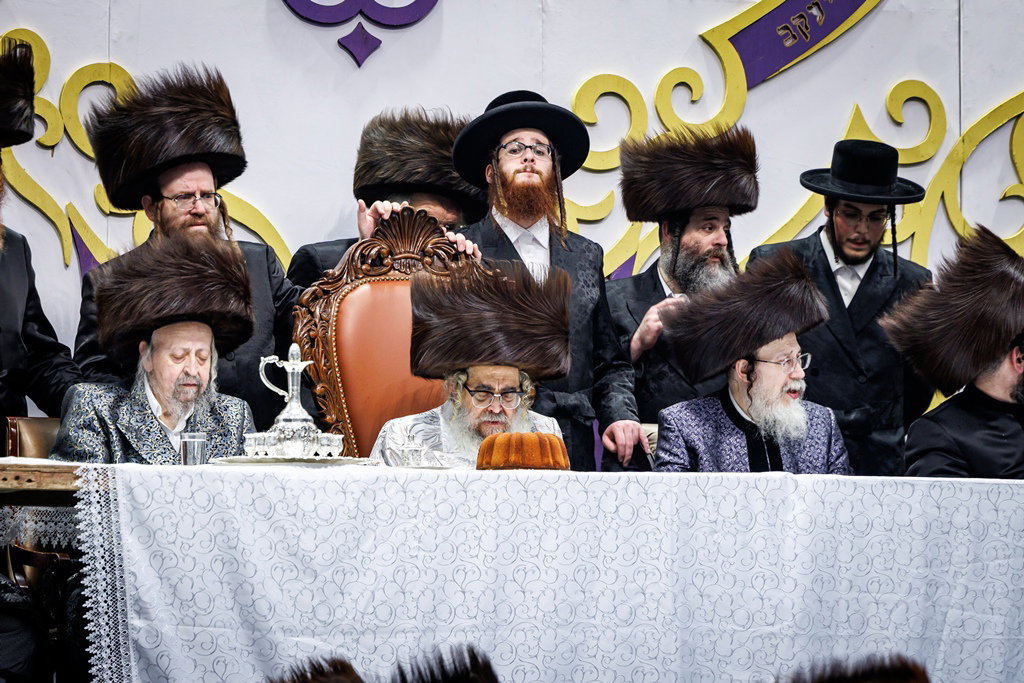 הכנסת ספר התורה בסאטמר