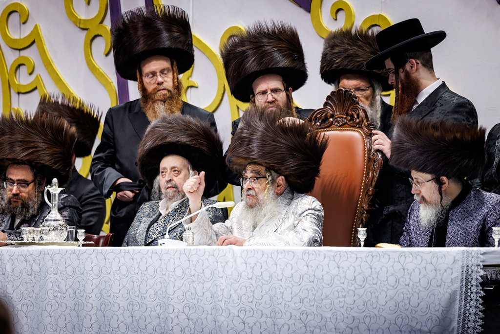 הכנסת ספר התורה בסאטמר