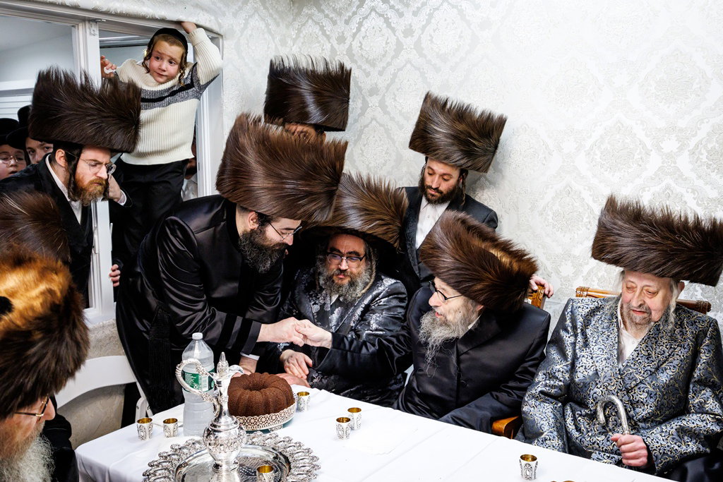 הכנסת ספר התורה בסאטמר