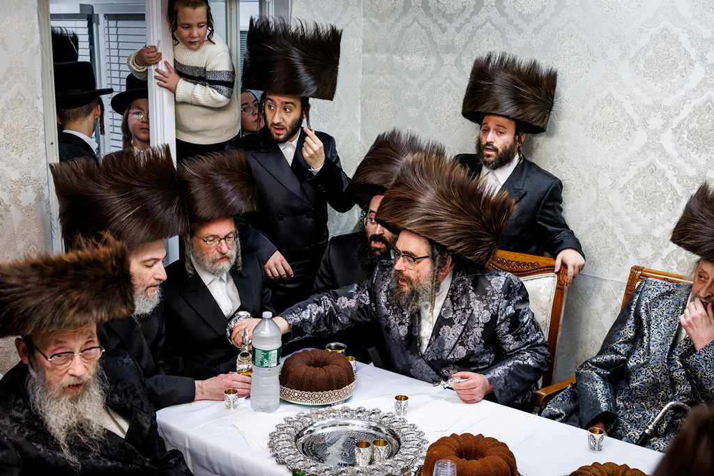 הכנסת ספר התורה בסאטמר