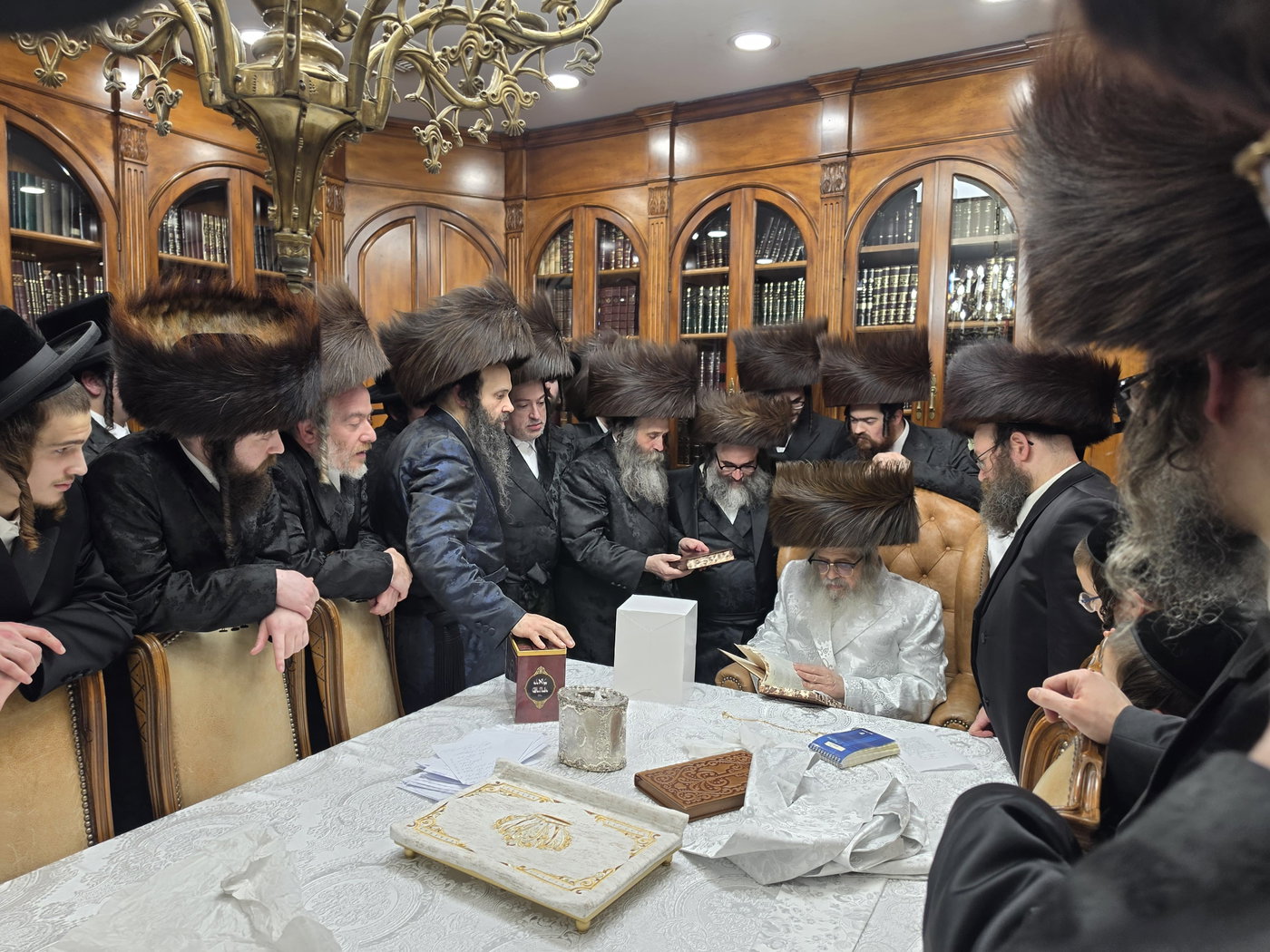 ימי החג בחצה"ק סאטמר