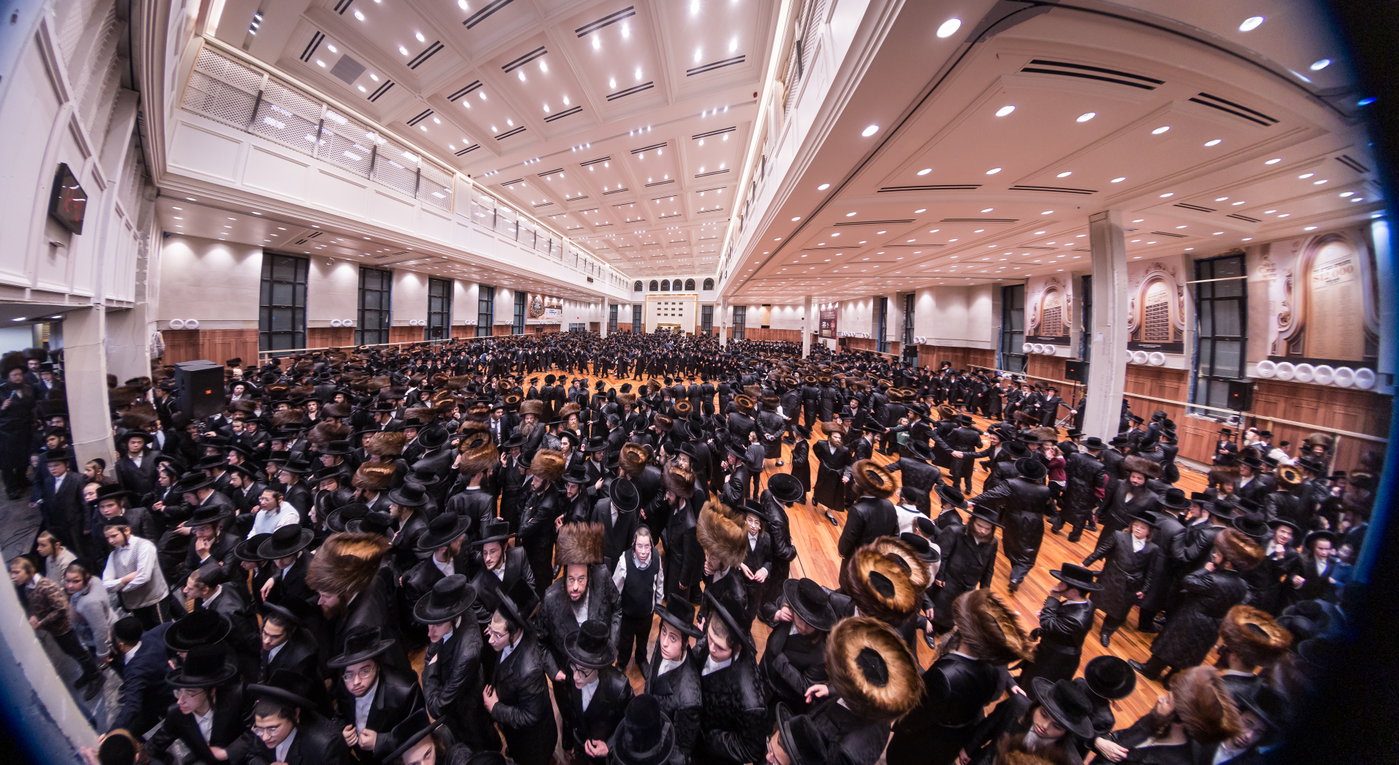 ימי החג בחצה"ק סאטמר