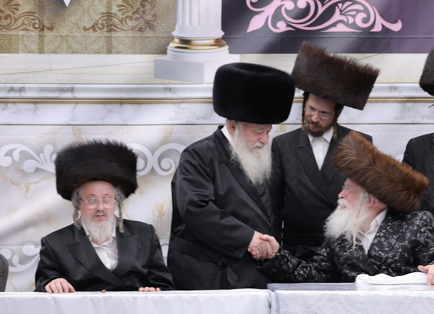 ירח האיתנים בחצה"ק נדבורנה ירושלים