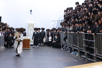 ירח האיתנים בחצה"ק נדבורנה ירושלים