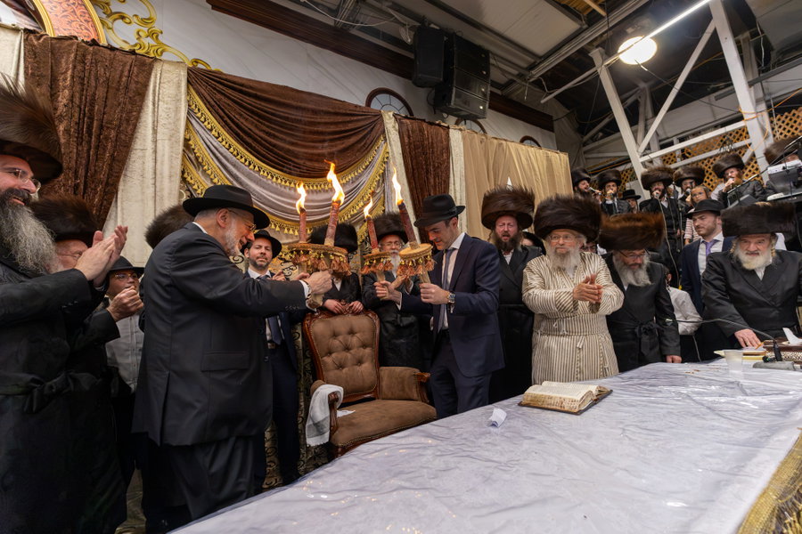 חג הסוכות בחצה"ק פינסק קרלין