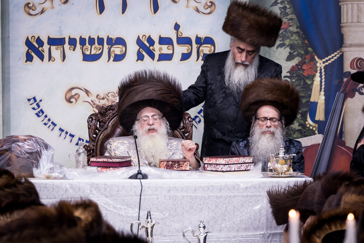 ירח האיתנים בחצה"ק צאנז קלויזנבורג
