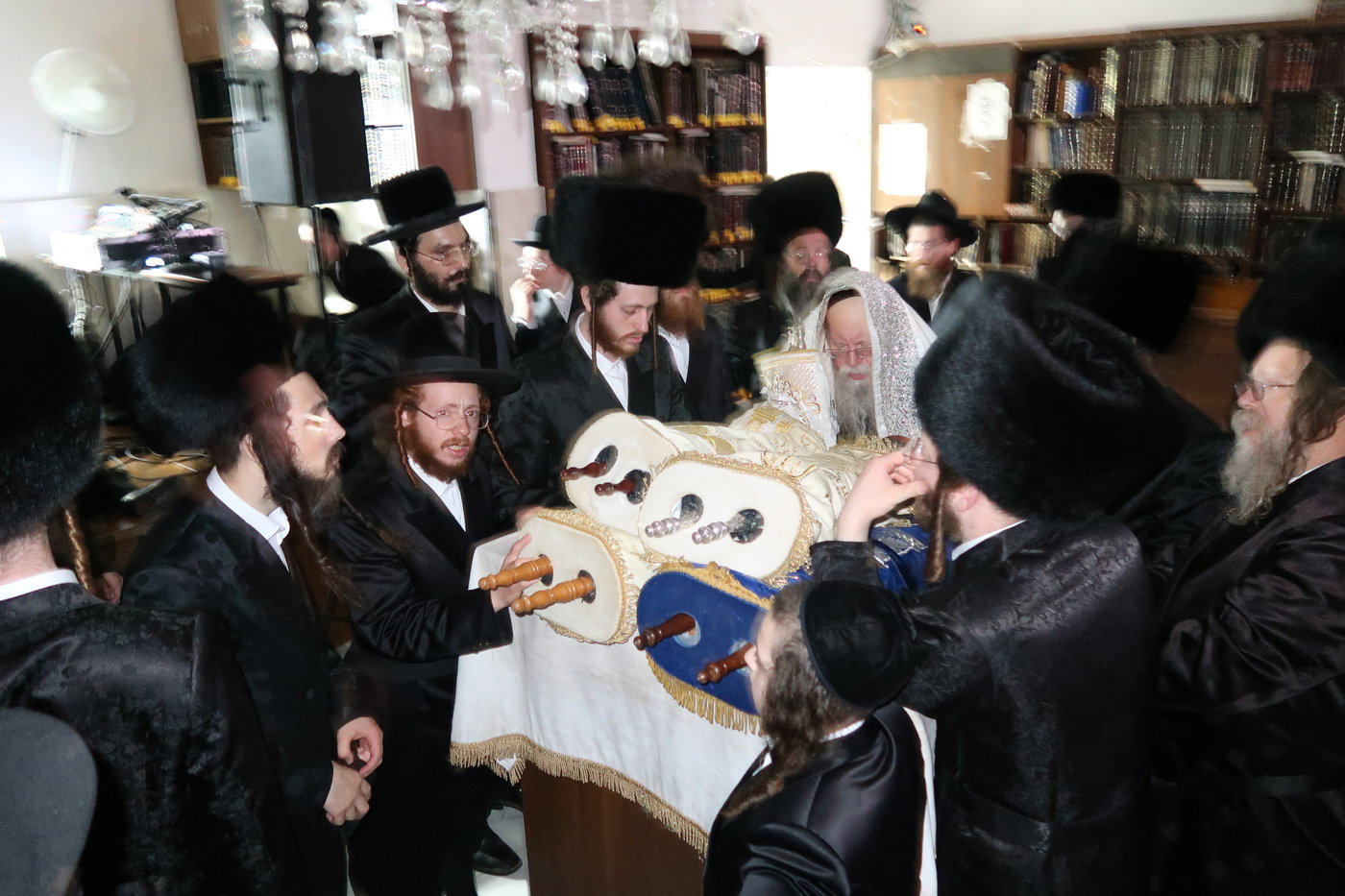 הקפות שניות בקוזמיר