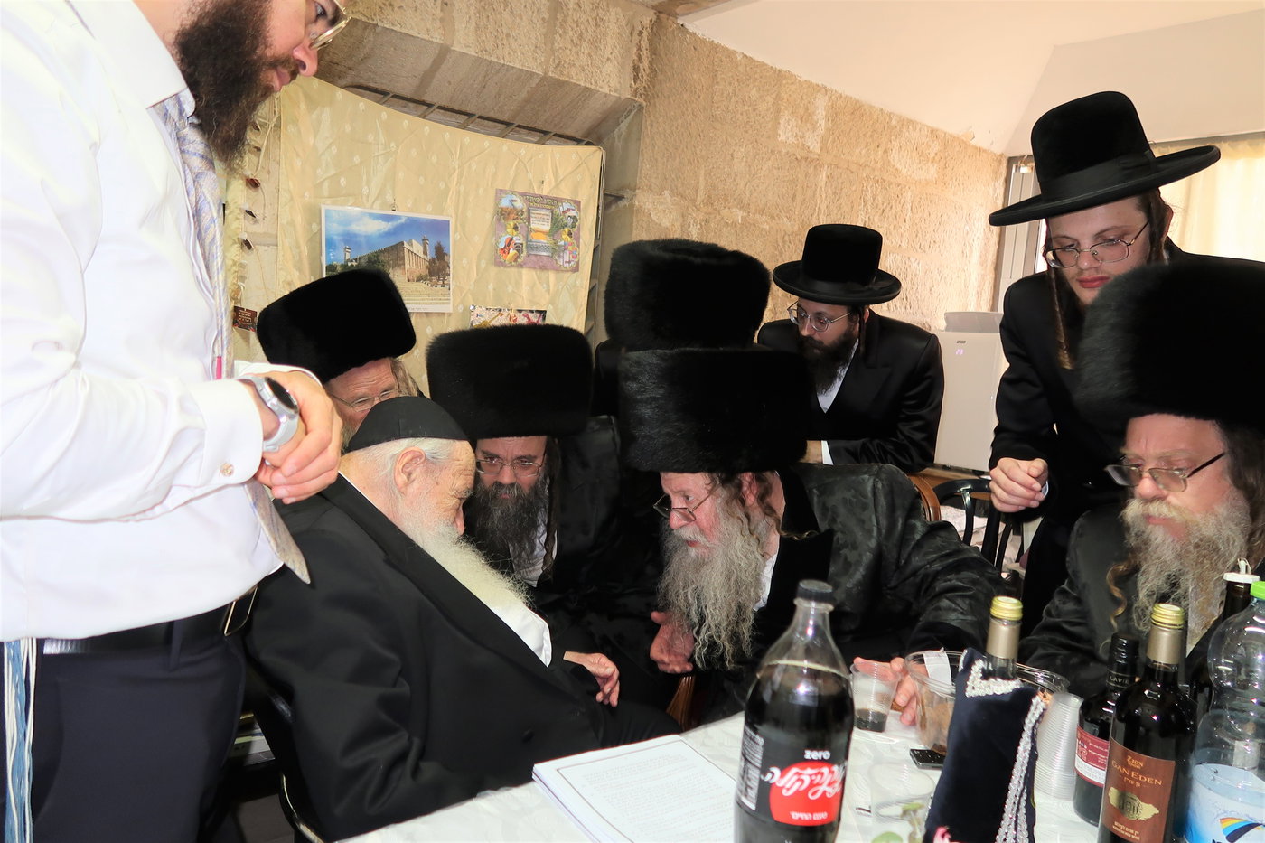 האדמו"ר מקוזמיר בביקור אצל הגר"א נבנצל 