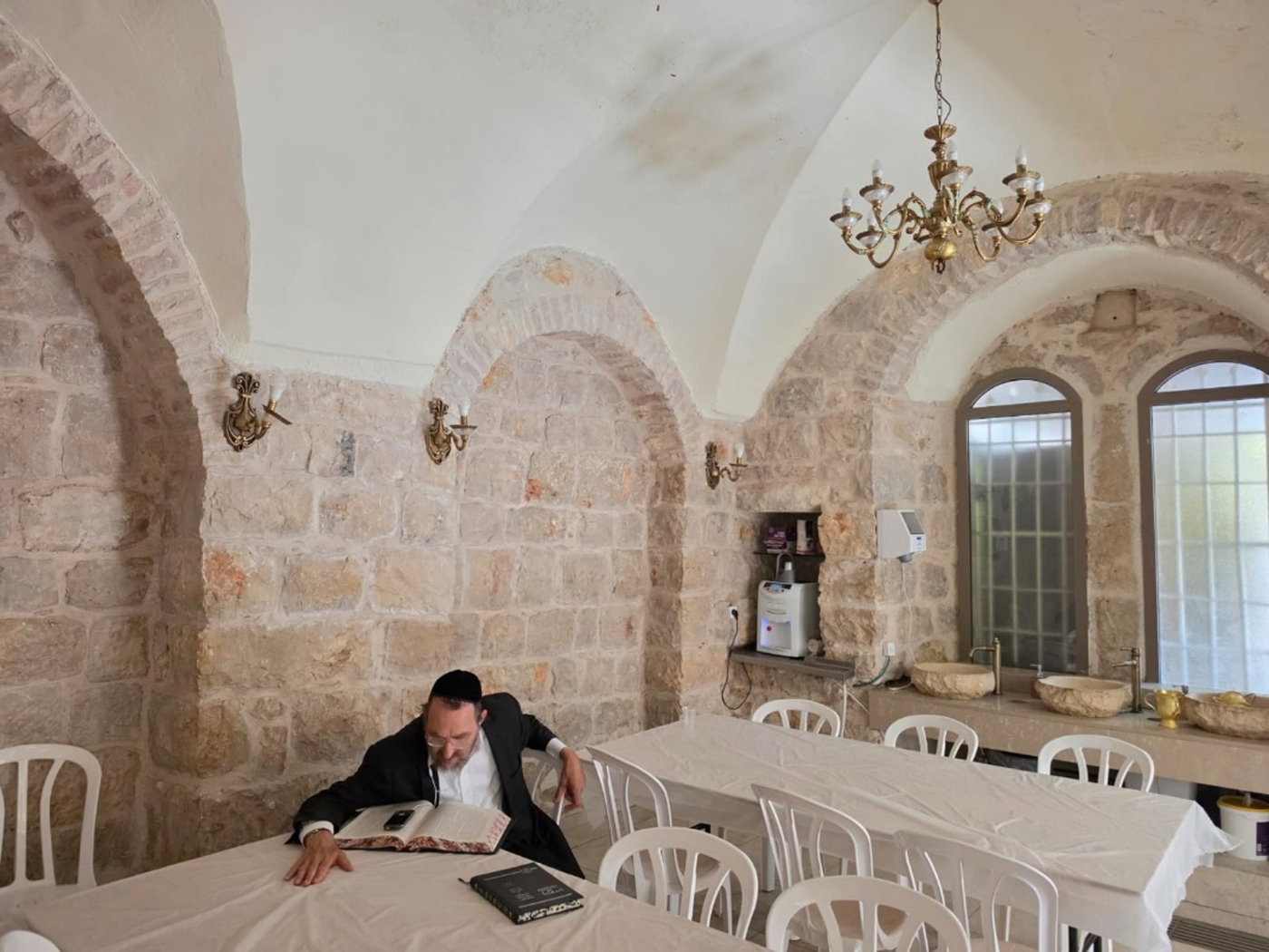 כיום חדר האוכל בישיבת נתיבות אהרן עדין משמש כחדר לימוד מידי פעם