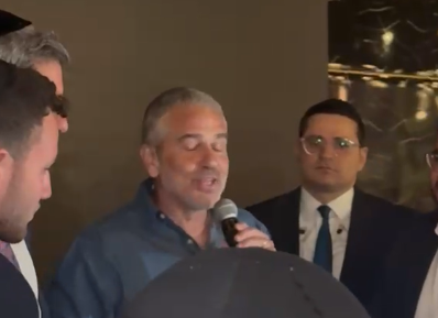 ינון מגל בשבע ברכות לבן הרב אלי סטפנסקי: "לומדי התורה הם הסיירת מטכ"ל האמיתית"